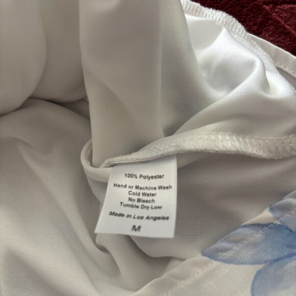 Lucy in the Sky Dress Size Medium - Picture 3 of 5